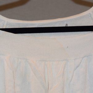 Cream/off-white Sweater